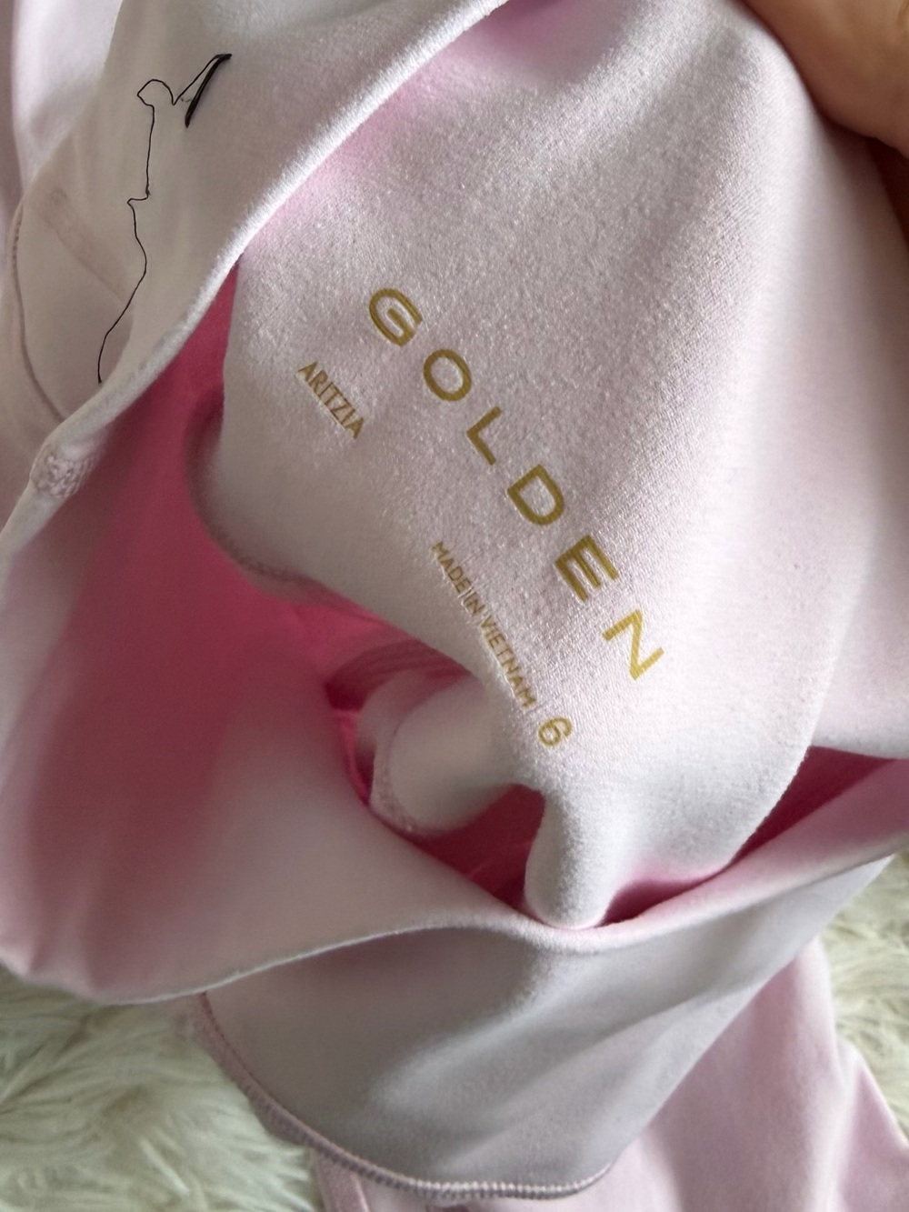 Aritzia Golden BUTTER Cheeky Hi-Rise Legging - Picture 6 of 7